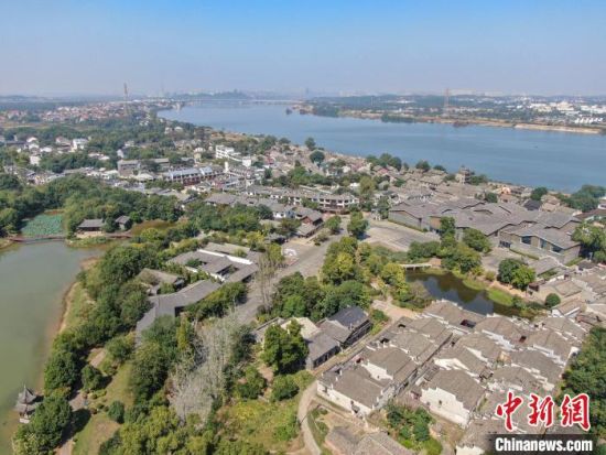 A scenic view of Jian Jizhou Yao Yizhi