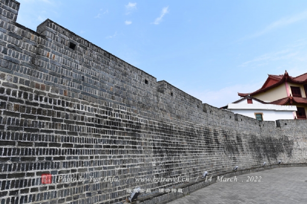 A scenic view of Jian Wanan Chengqiang
