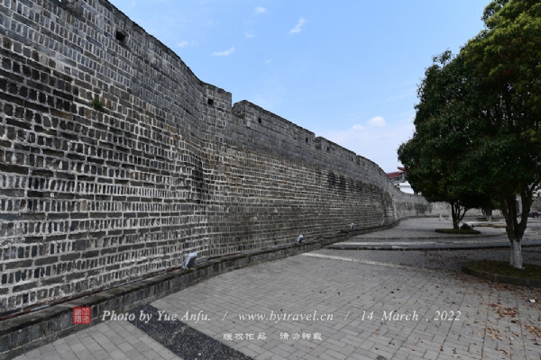 A scenic view of Jian Wanan Chengqiang