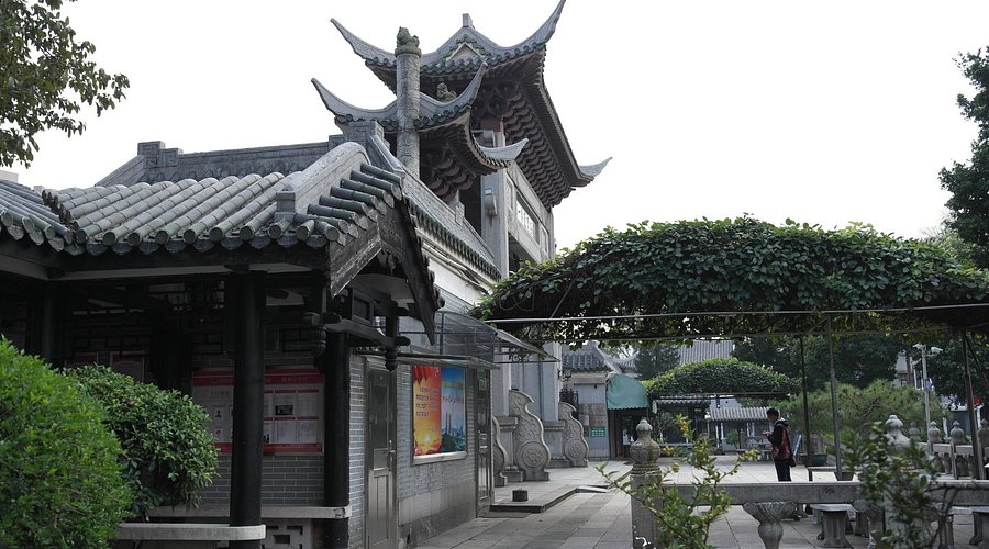 A scenic view of Jiangmen Chenbaisha Ci