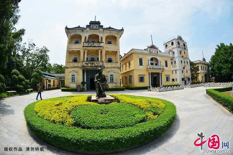 A scenic view of Jiangmen Kaiping Diaolou