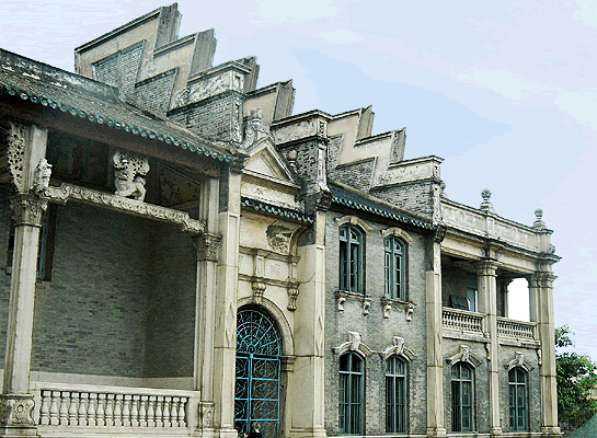 A scenic view of Jiangmen Kaiping Fengcaitang