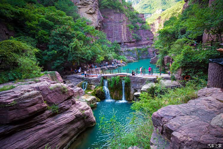 A scenic view of Jiaozuo Awenbei