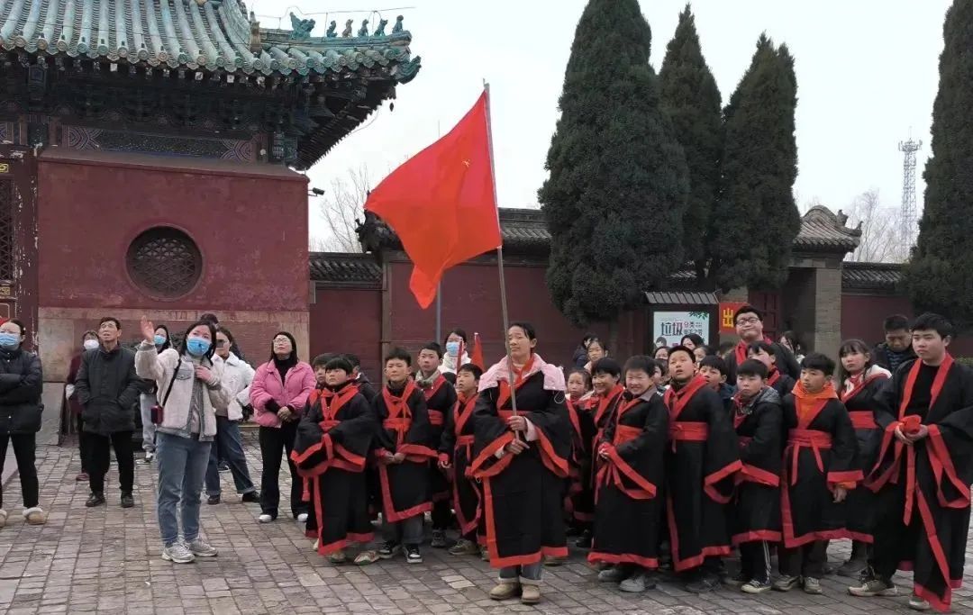 A scenic view of Jiaozuo Jiayingguan