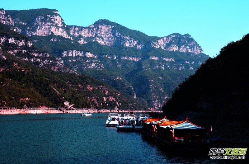 A scenic view of Jiaozuo Qingtianhemoya