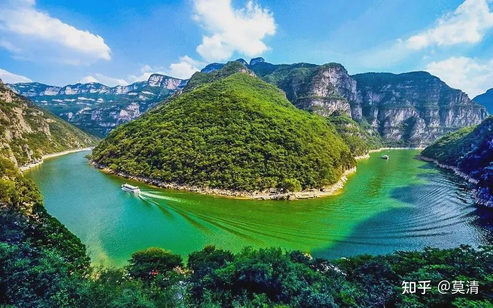 A scenic view of Jiaozuo Qingtianhemoya
