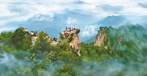 A scenic view of Jiaozuo Shengguosita