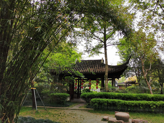 A scenic view of Jiaxing Wangdian Liangcangqun