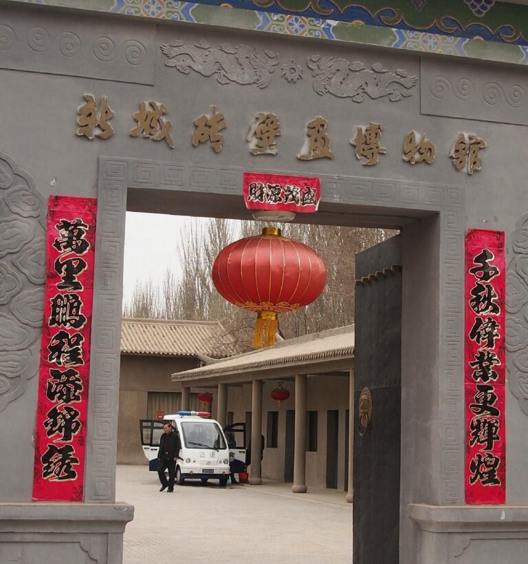 Jiayuguan Guoyuan Xincheng Muqun: A Hidden Gem in Gansu’s Rich Heritage