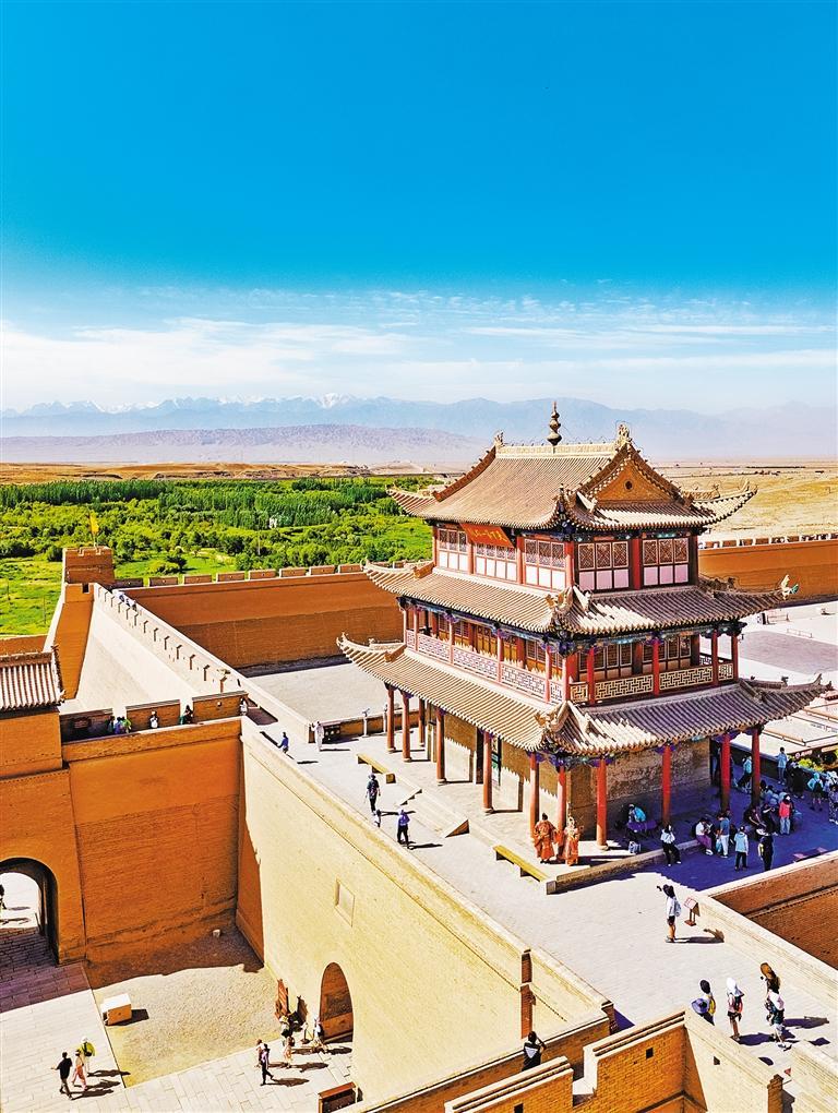 A scenic view of Jiayuguan Wanlichangcheng Jiayuguan