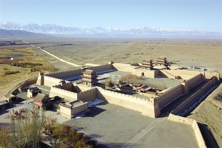 A scenic view of Jiayuguan Wanlichangcheng Jiayuguan