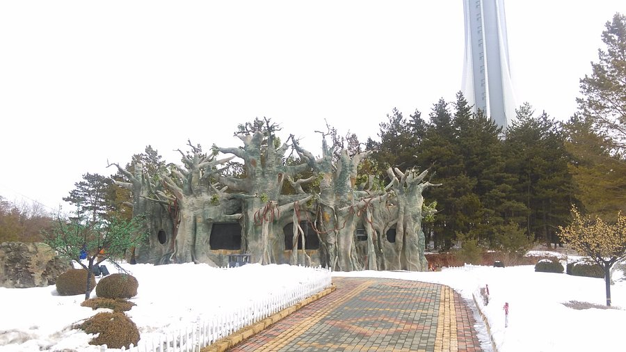 A scenic view of Jilin Maoershan Mudi