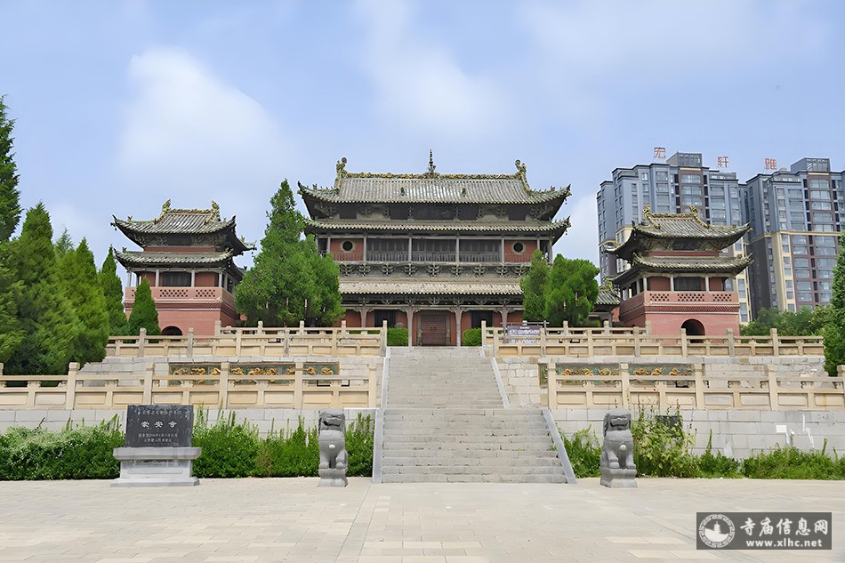 A scenic view of Jincheng Chongan Temple