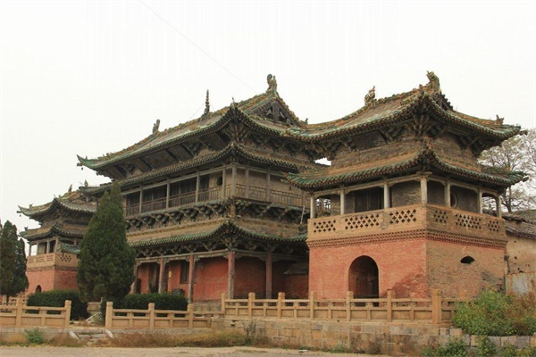A scenic view of Jincheng Chongan Temple