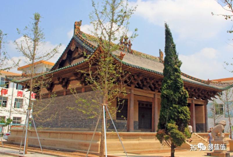 A scenic view of Jincheng Cuifujun Miao