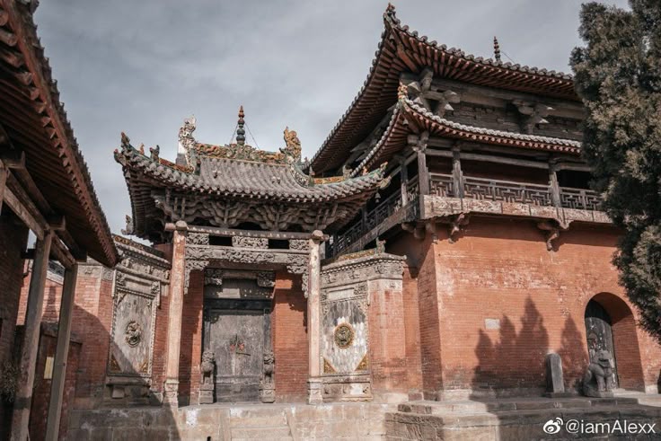 A scenic view of Jincheng Cuifujun Miao