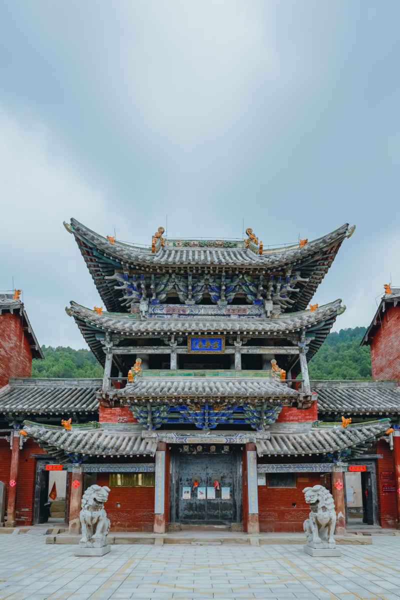 A scenic view of Jincheng Dinglin Temple