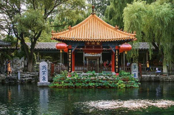A scenic view of Jincheng Huaiqin Guild Hall
