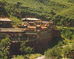 A scenic view of Jincheng Longyan Temple