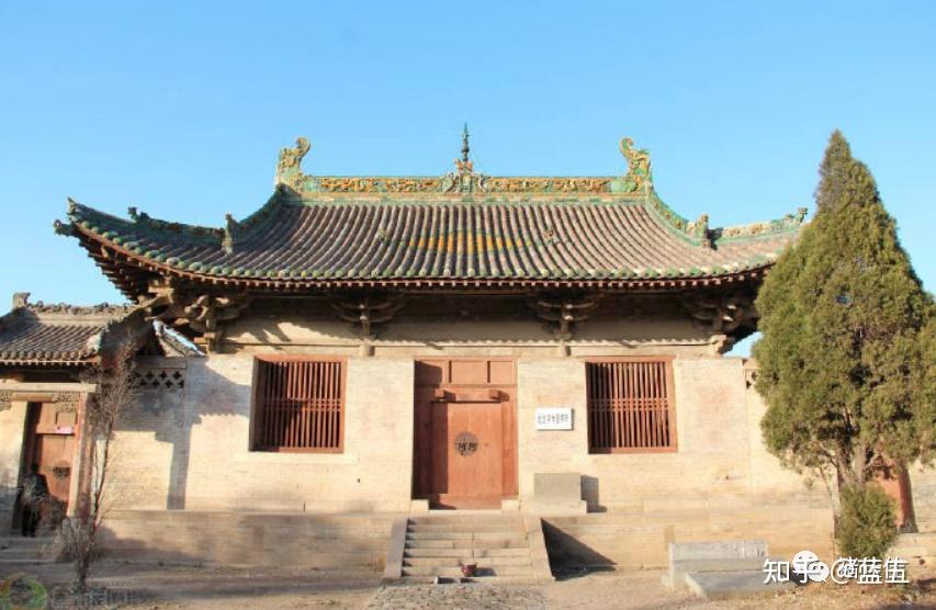A scenic view of Jincheng Nan Bei Jixiang Temple