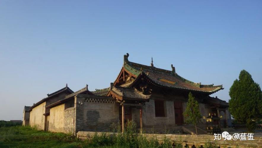 A scenic view of Jincheng Nan Bei Jixiang Temple