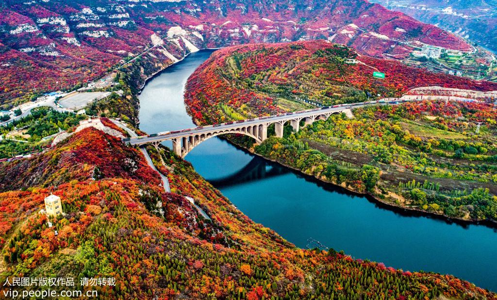 A scenic view of Jincheng Qingmeng Guan