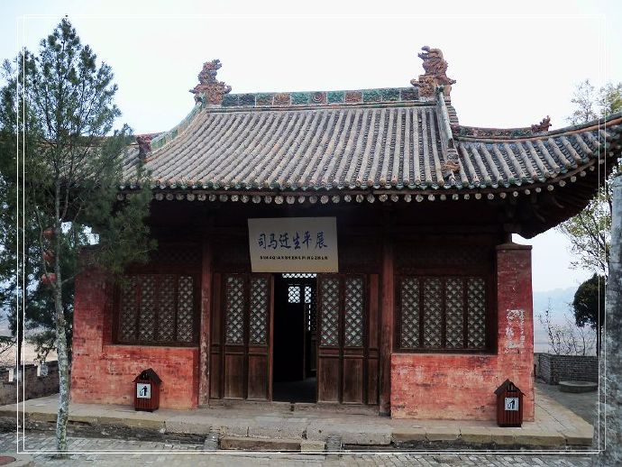 A scenic view of Jincheng Tanlingtou Daimiao