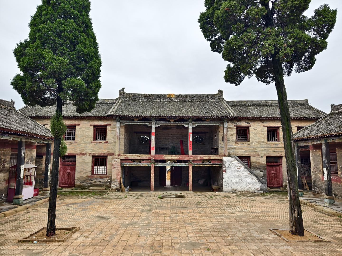 A scenic view of Jincheng Xianweng Miao