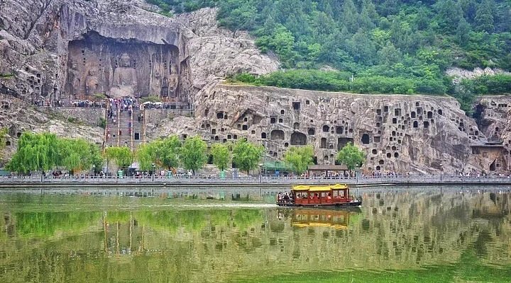 A scenic view of Jincheng Zezhou Daimiao