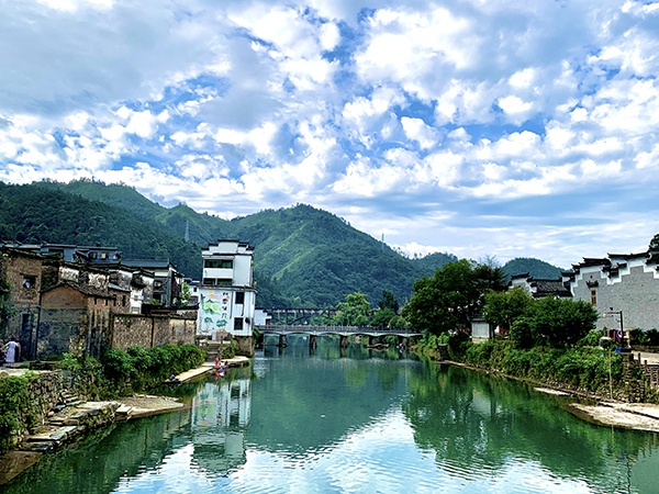 A scenic view of Jingdezhen Fuliang Shuangfengta