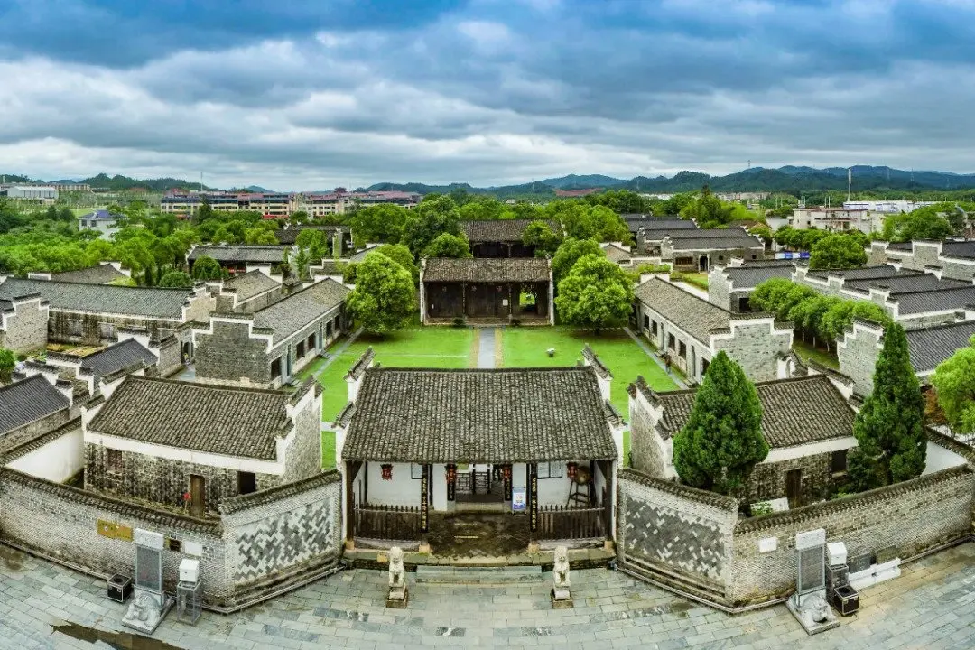 A scenic view of Jingdezhen Fuliang Xianya