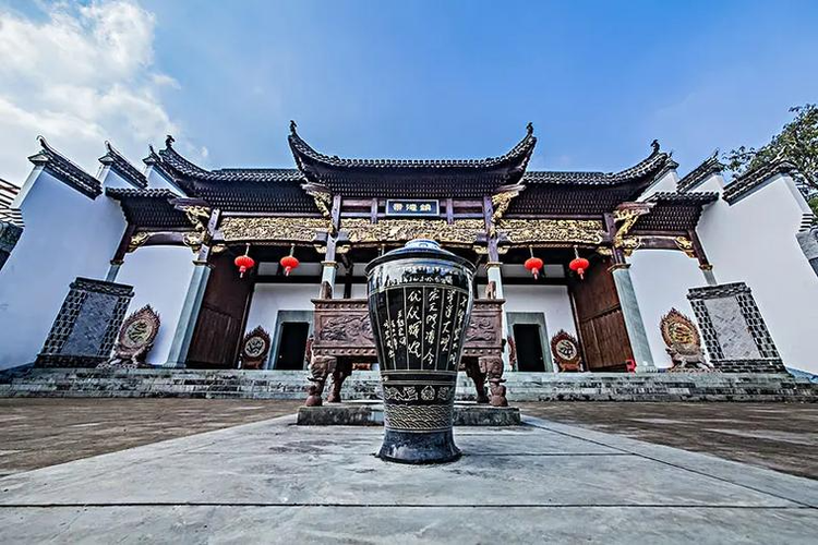 A scenic view of Jingdezhen Mingyuan Huyan Mingfentang Xitai