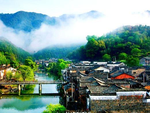 A scenic view of Jingdezhen Xiangjinong Minzhai