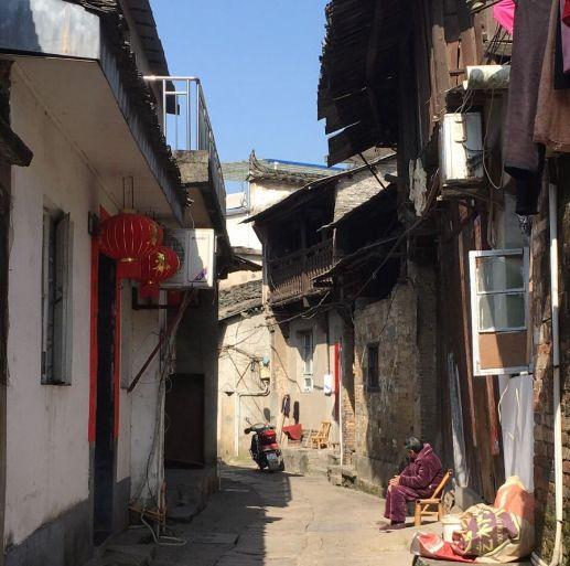 A scenic view of Jingdezhen Xiangjinong Minzhai