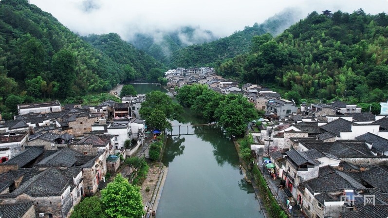 A scenic view of Jingdezhen Yaoli Gaibian Jiuzhi
