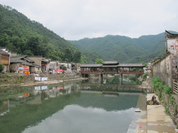A scenic view of Jingdezhen Yaoli Gaibian Jiuzhi