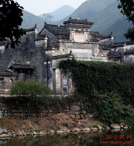 A scenic view of Jingdezhen Yaoli Gaibian Jiuzhi