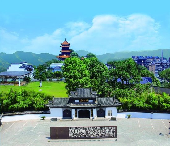 A scenic view of Jingdezhen Yuyaochang Yaozhi