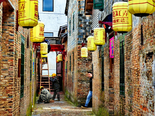 A scenic view of Jingdezhen Zhenyao