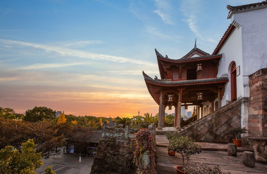 A scenic view of Jinhua Chian Zhuzhai Jianzhuqun