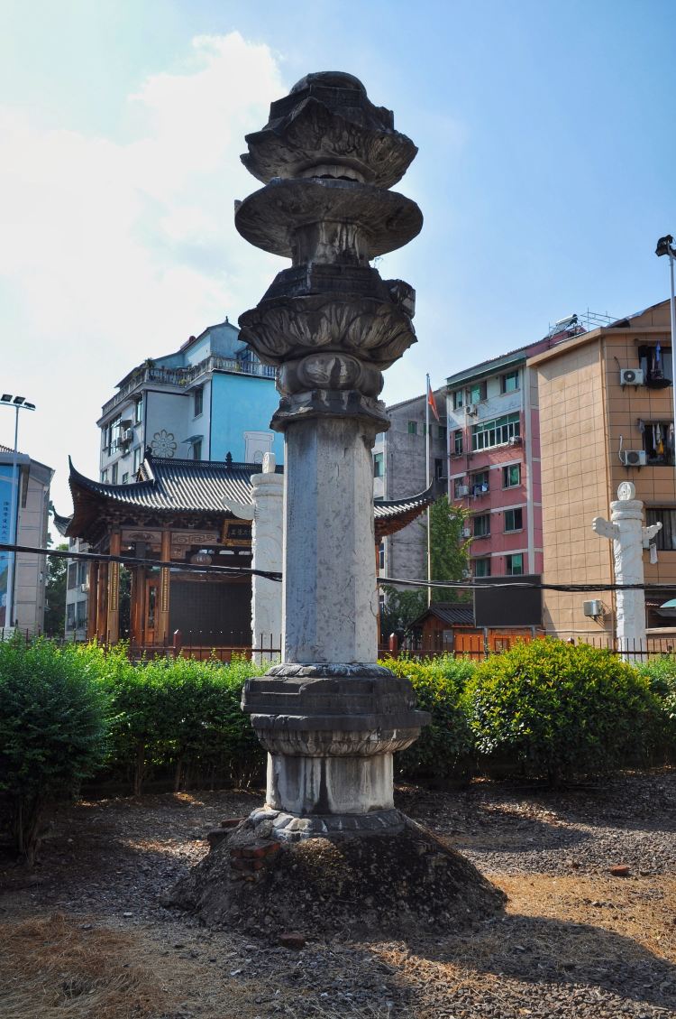 A scenic view of Jinhua Falongsi Jingchuang