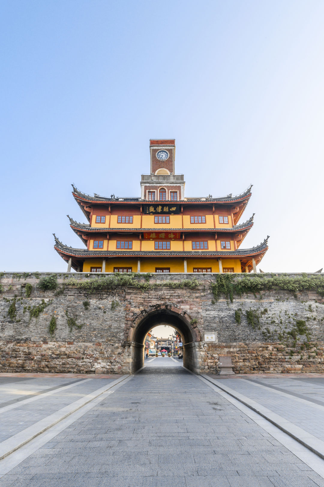 A scenic view of Jinhua Falongsi Jingchuang