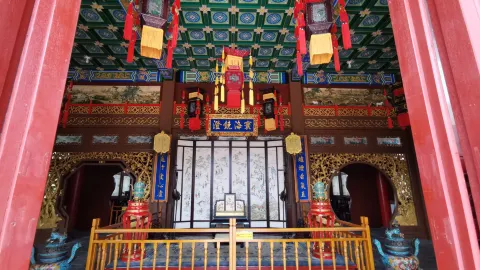 A scenic view of Jinhua Shidetang