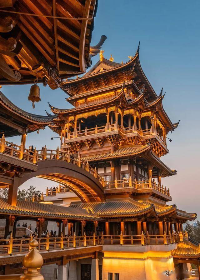 A scenic view of Jinhua Yaduancun Gu Jianzhuqun