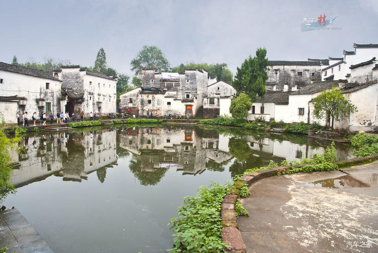 A scenic view of Jinhua Zhuge Changle Cunminju