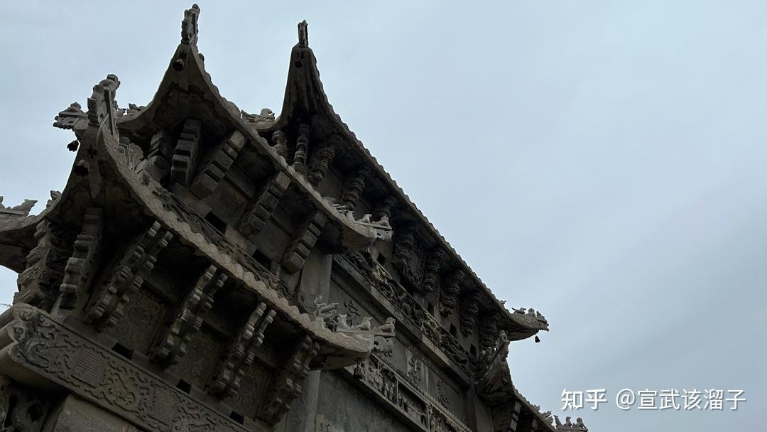 A scenic view of Jining Cixiao Jianwan Fang