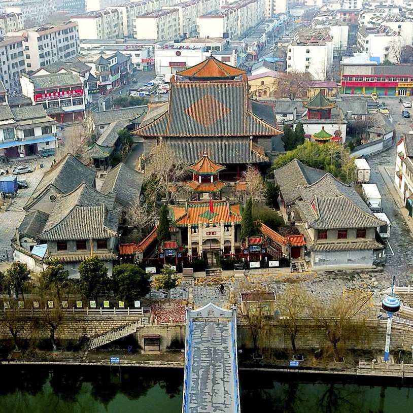 A scenic view of Jining Dongda Si