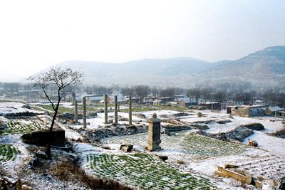 A scenic view of Jining Fushan Xihuang Miao Yizhi