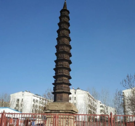 A scenic view of Jining Guangshan Si Ta