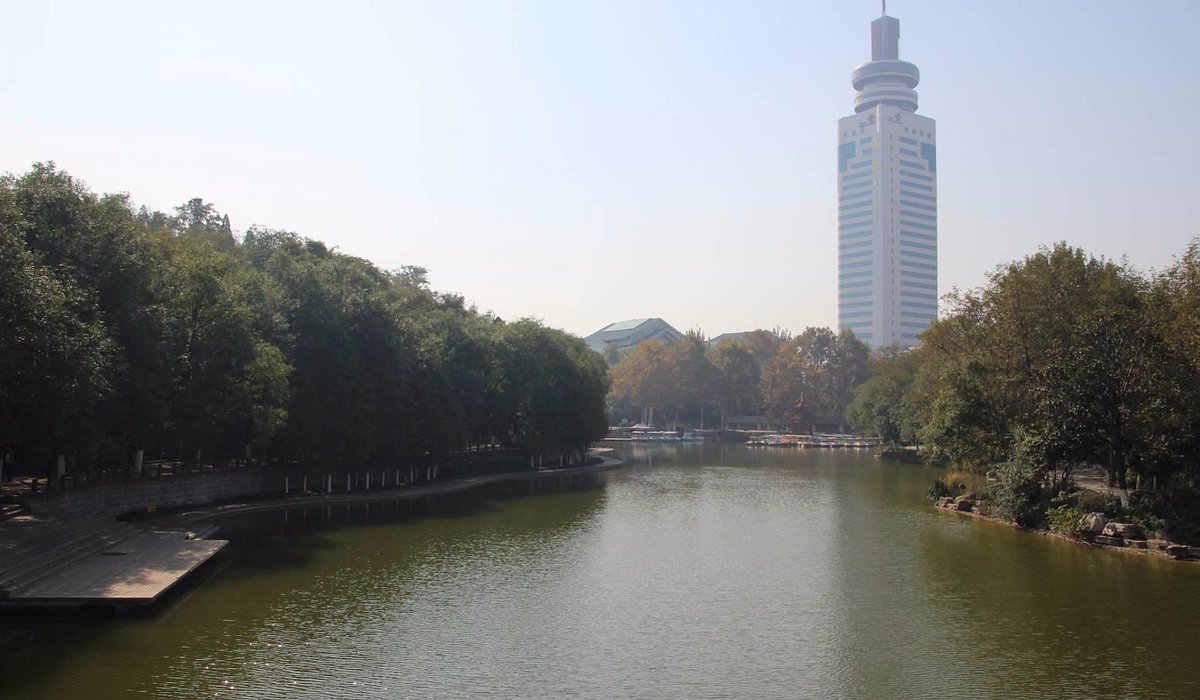 A scenic view of Jining Xiaowangzhuang Muqun